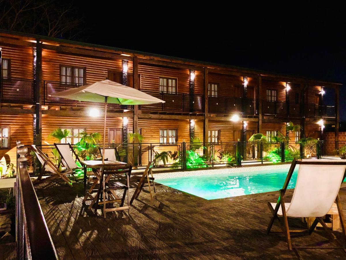 Alma Pura Hotel Puerto Iguazu Bagian luar foto