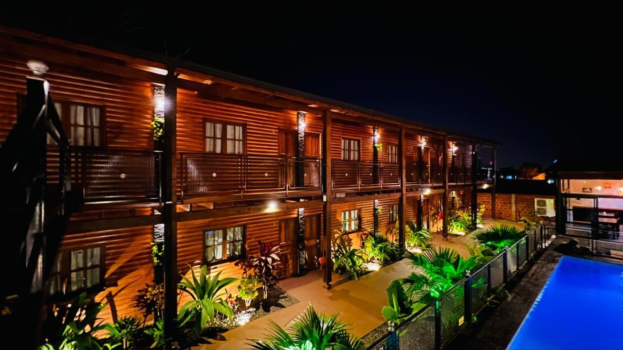 Alma Pura Hotel Puerto Iguazu Bagian luar foto